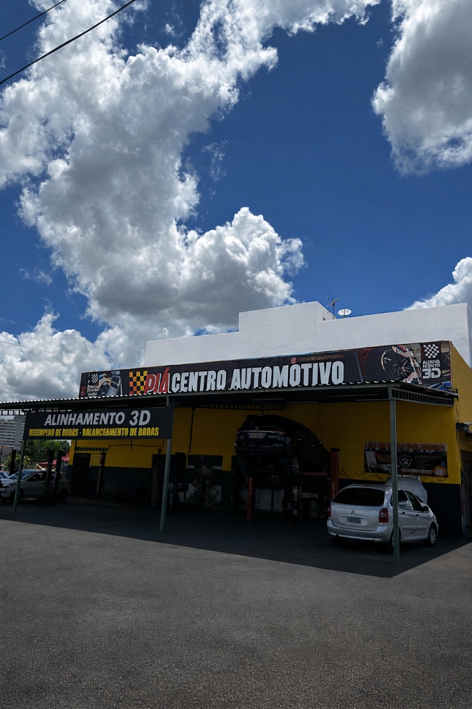Fachada PIÁ Centro Automotivo